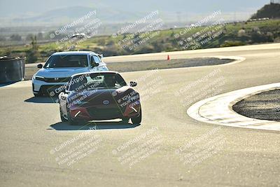 media/Dec-13-2025-Extreme Speed (Sat) [[d129ecb0b9]]/Beginner/Session 3 (Turn 5)/